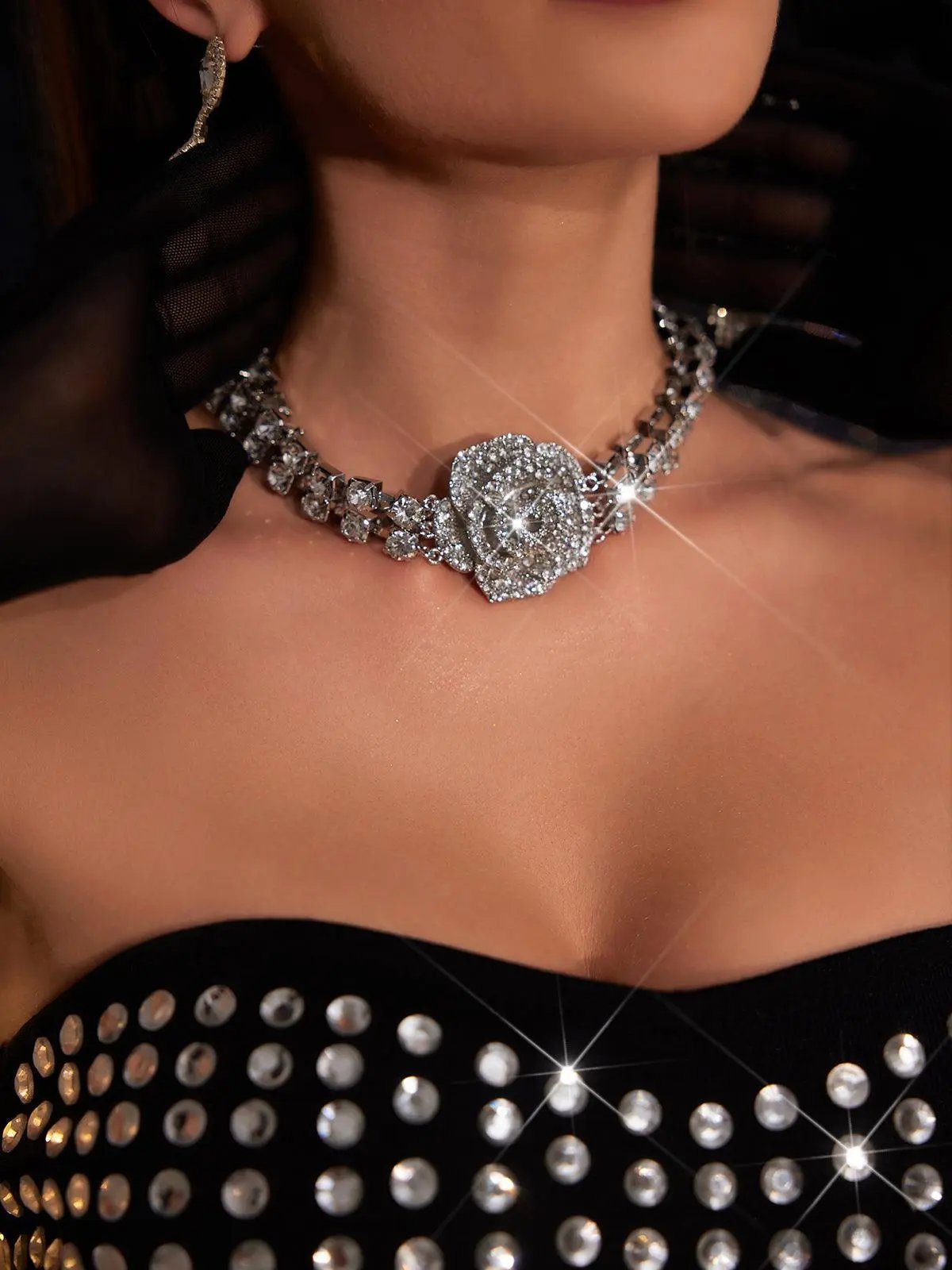 Erosa Crystal Rose Necklace In Silver Mew Mews Fashion Necklace