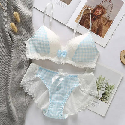 Waiting For A Train Bra Set LacyNighty Lingerie & Intimates